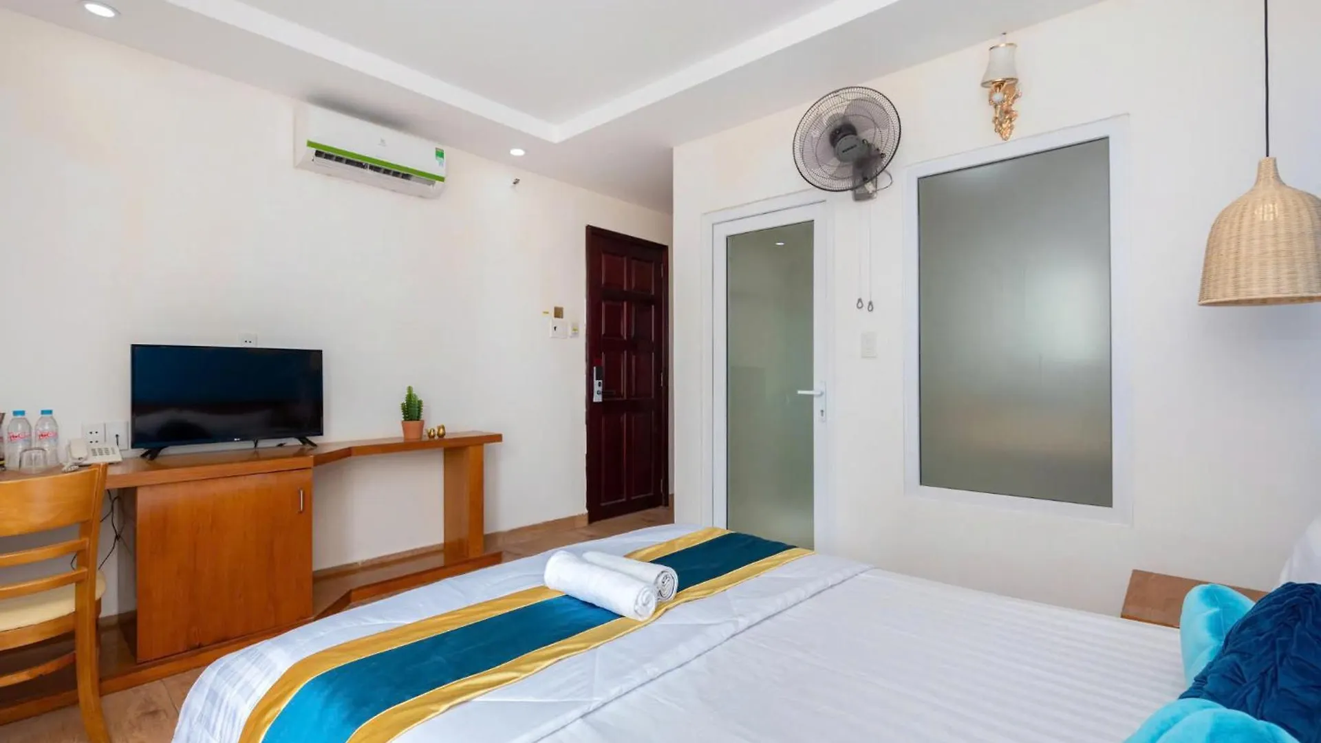 Summer Beach Hotel - Back Beach فونج تاو